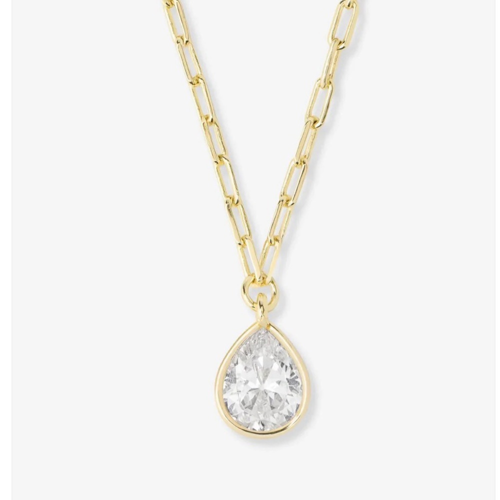 NWT Melinda Maria Drop of Perfection Gold/White Diamondettes